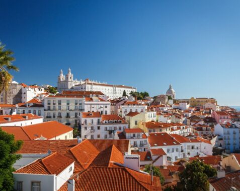 Love in Lisbon: 10 Beautiful Proposal Locations