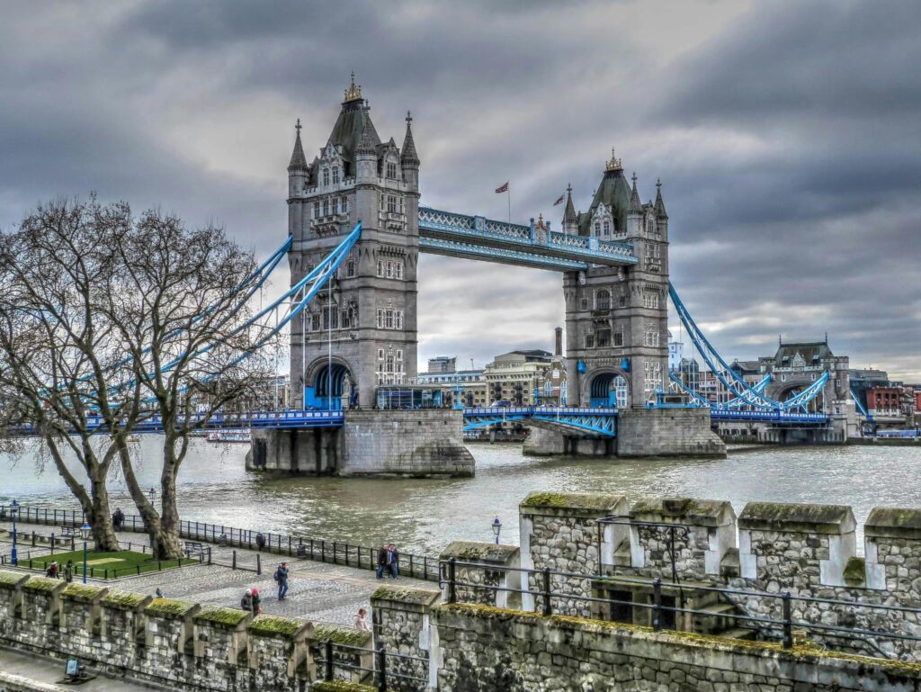 Tower Bridge London, Photo by Photo by John Smith